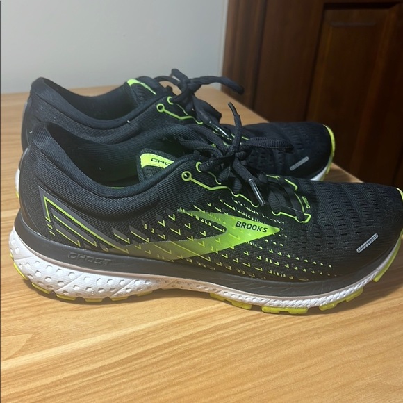 Brooks Ghost I3 Men's Black and Green Running Shoes - Picture 5 of 6